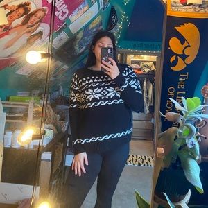 size M Christmas knit sweater